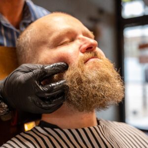 Leitfaden für Bartpomade: Tipps für die einfache tägliche Pflege